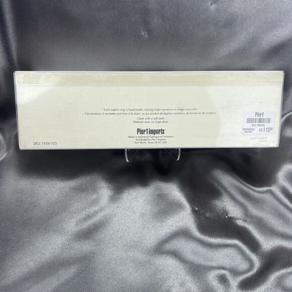 Pier 1 Imports 4Pcs Tamarind Wooden Napkin Rings Brown Tan Handmade‎ Gifts Fall - Picture 6 of 10